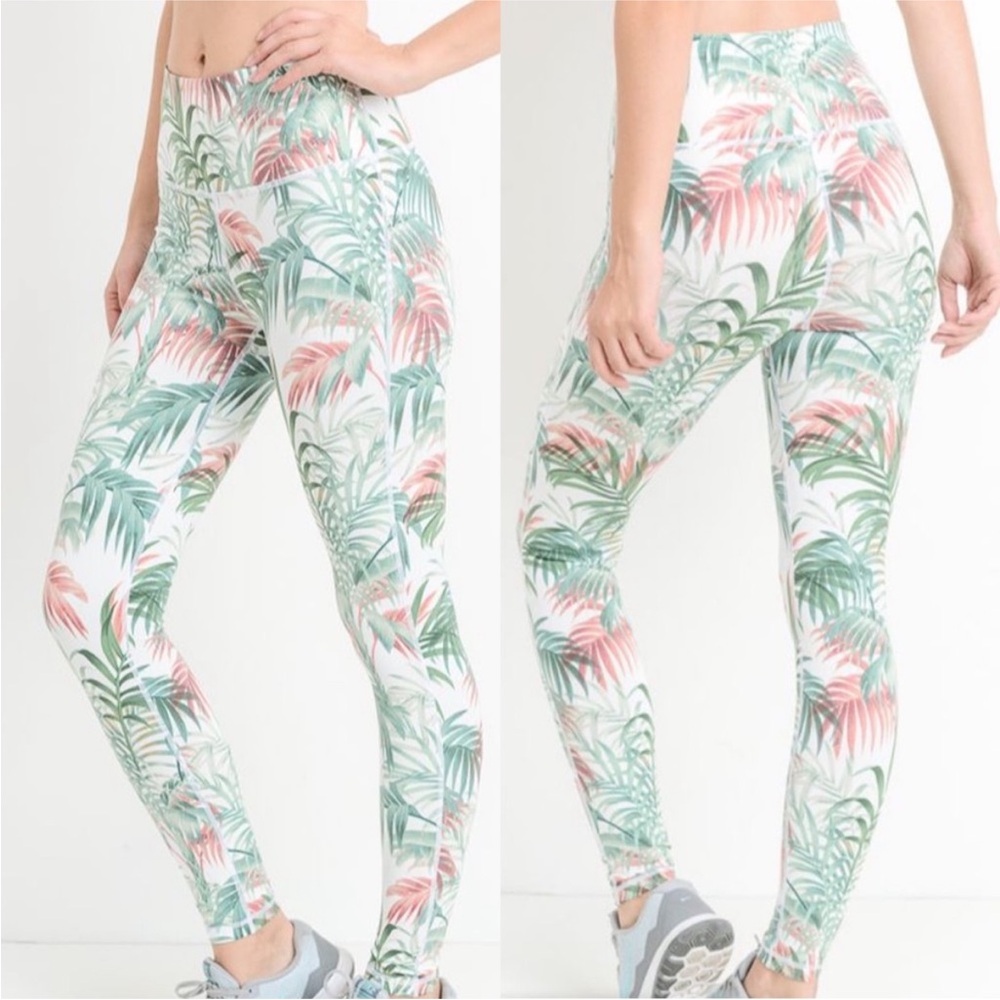 Pink Lily- Mono B workout leggings